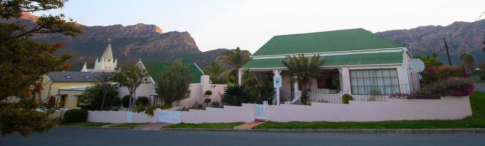 Squirrels Corner Bed & Breakfast Montagu Luaran gambar