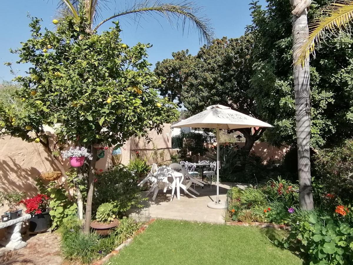 Squirrels Corner Bed & Breakfast Montagu Luaran gambar