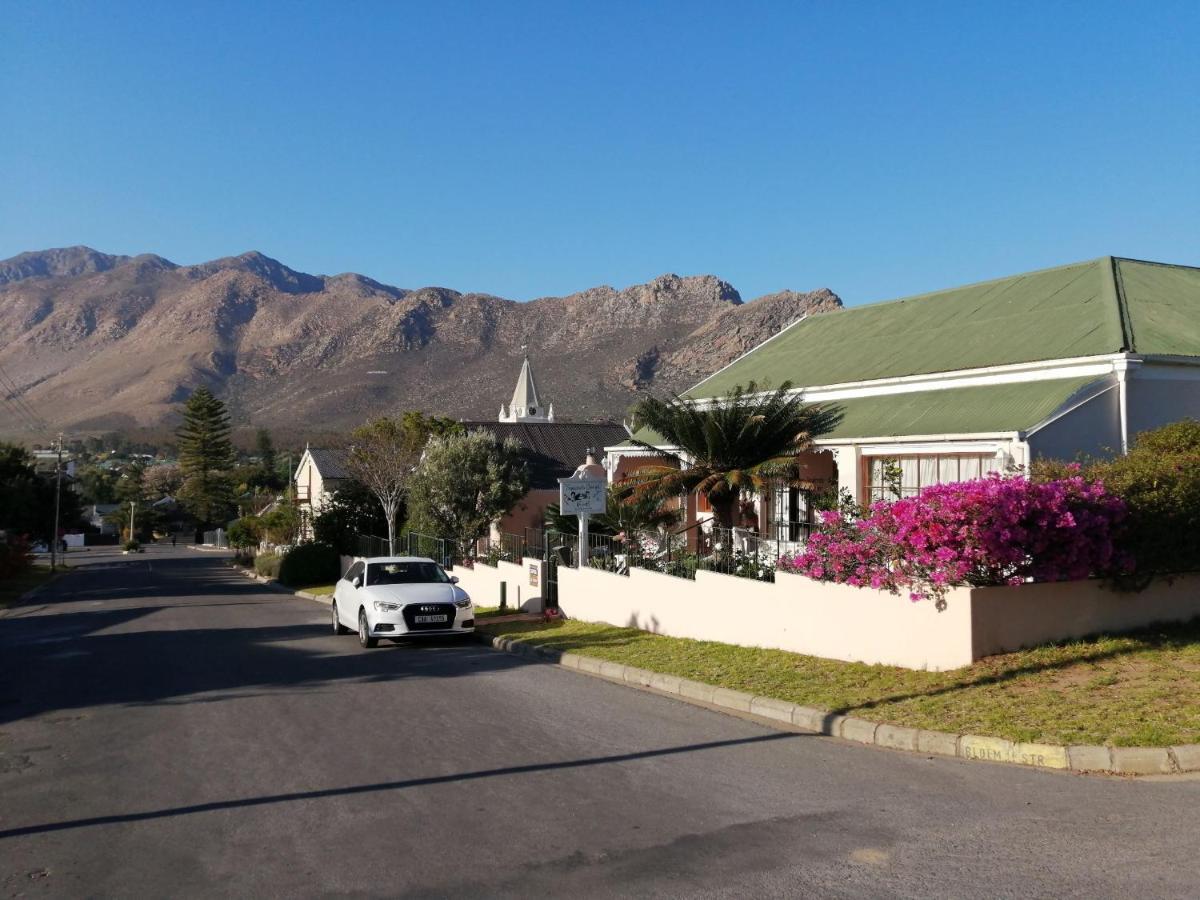 Squirrels Corner Bed & Breakfast Montagu Luaran gambar